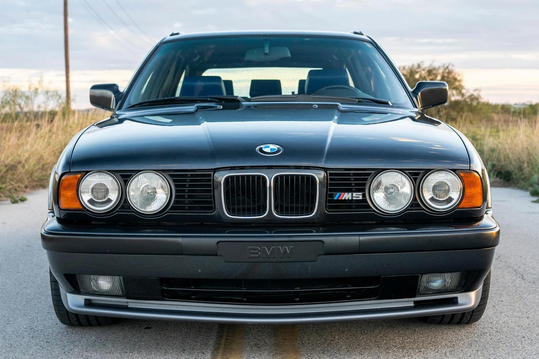 1992 BMW E34 M5 - Image 2 of 31