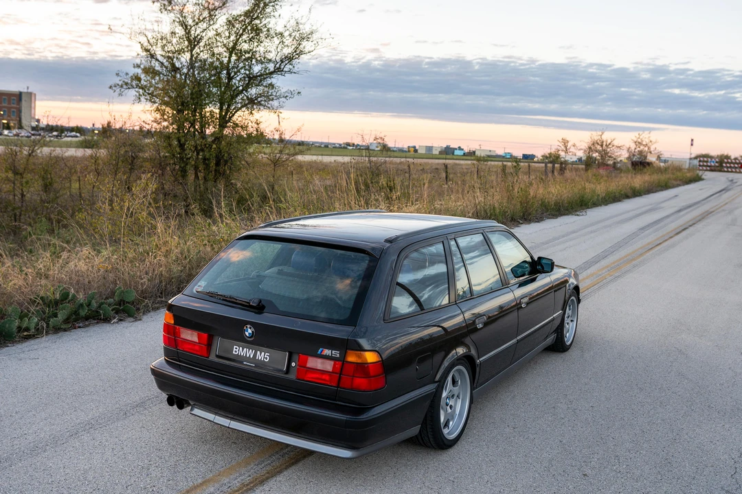1992 BMW E34 M5 - Image 14 of 31