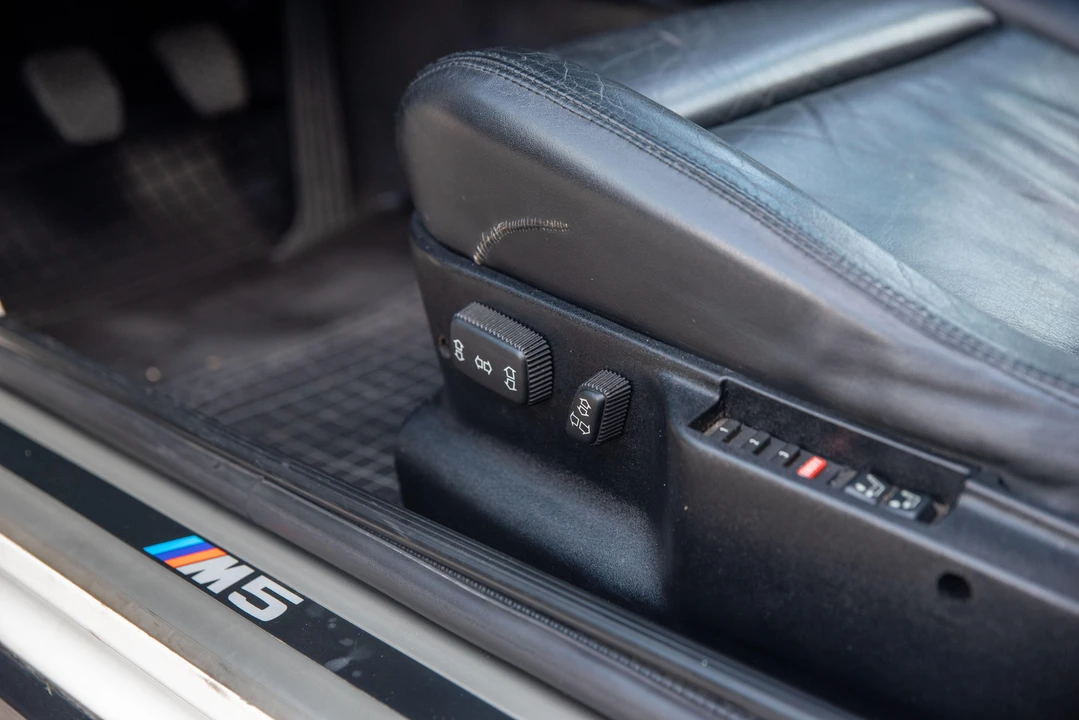 1992 BMW E34 M5 - Image 22 of 31