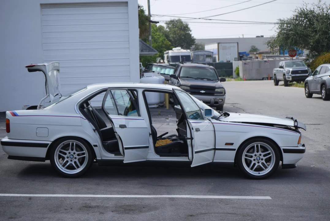1992 BMW E34 M5 - Image 24 of 31