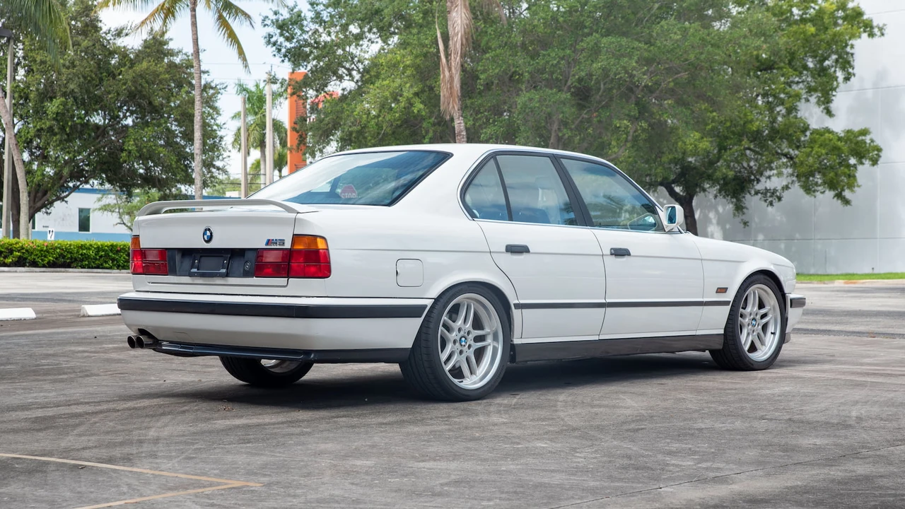 1992 BMW E34 M5 - Image 3 of 24
