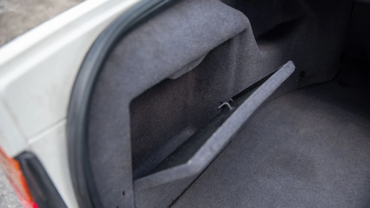 1992 BMW E34 M5 - Image 18 of 24