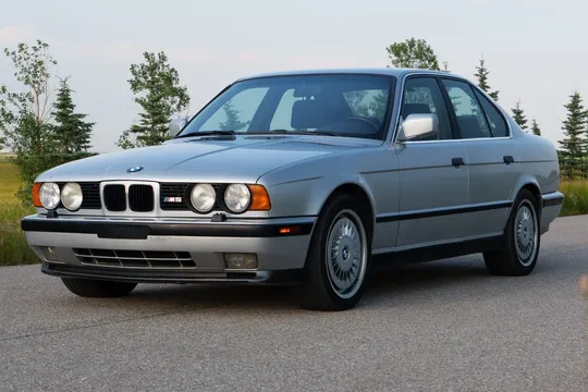 1992 BMW M5
