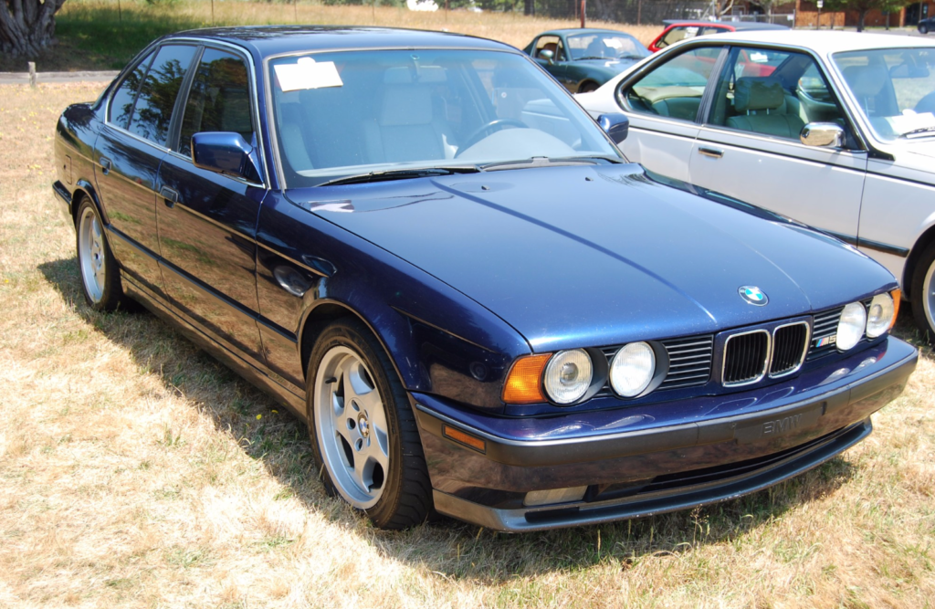 1992 BMW M5