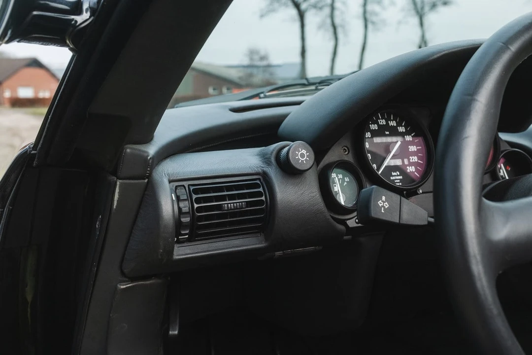 1992 BMW Z1 - Image 28 of 31