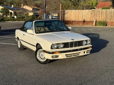 1992 BMW 325i Convertible