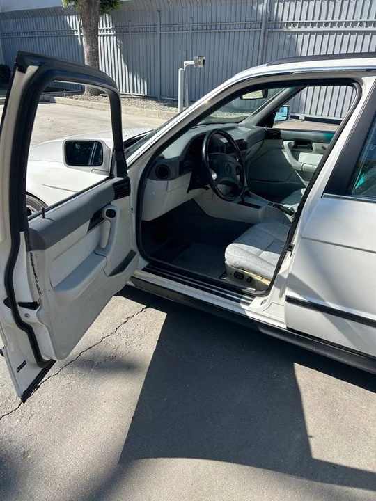 1992 BMW E34 5 Series - Image 6 of 12