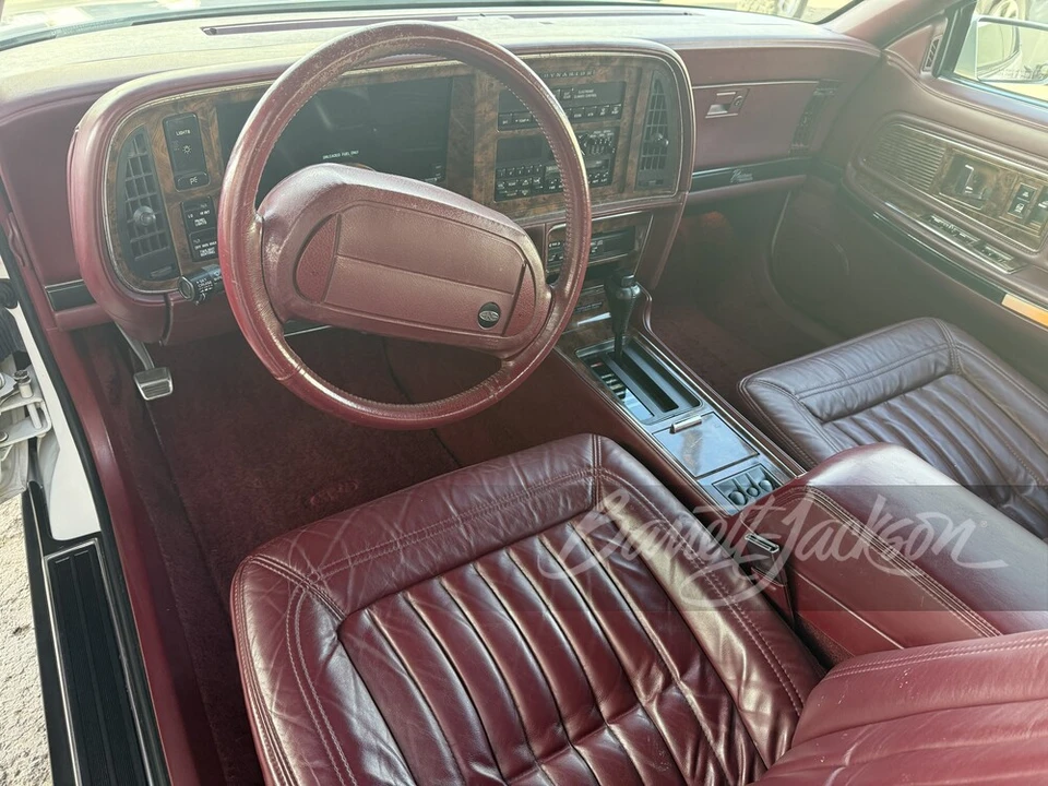 1992 Buick Riviera 4th-7th Gen - Image 18 of 19
