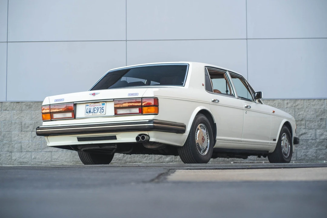 1992 Bentley Mulsanne 1st Gen - Image 18 of 31