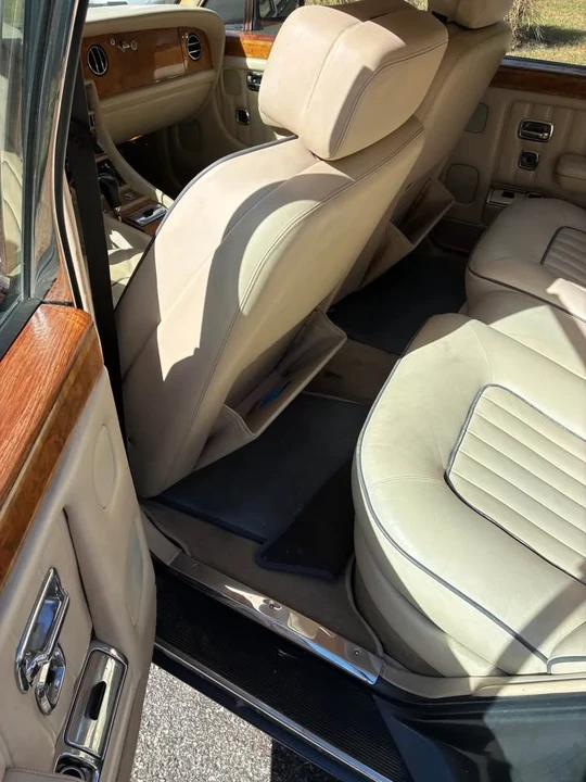 1992 Bentley Brooklands - Image 8 of 13