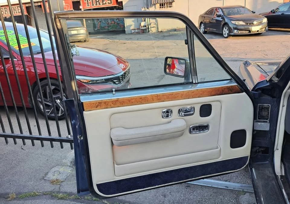 1992 Bentley Mulsanne 1st Gen - Image 3 of 19