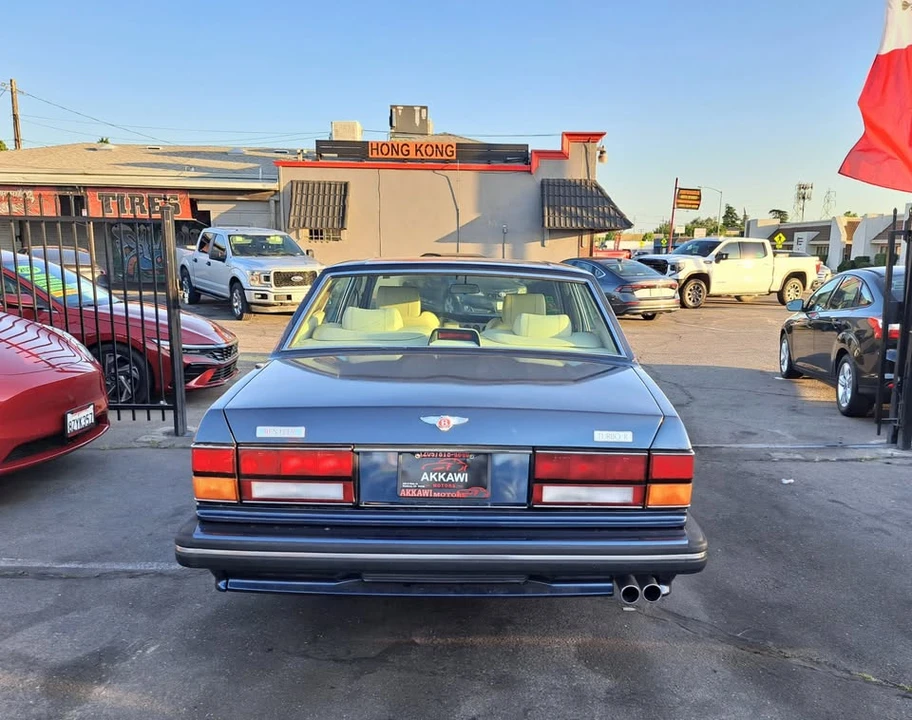 1992 Bentley Mulsanne 1st Gen - Image 16 of 18