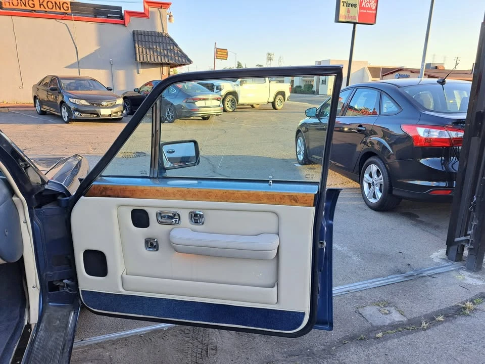 1992 Bentley Mulsanne 1st Gen - Image 12 of 18