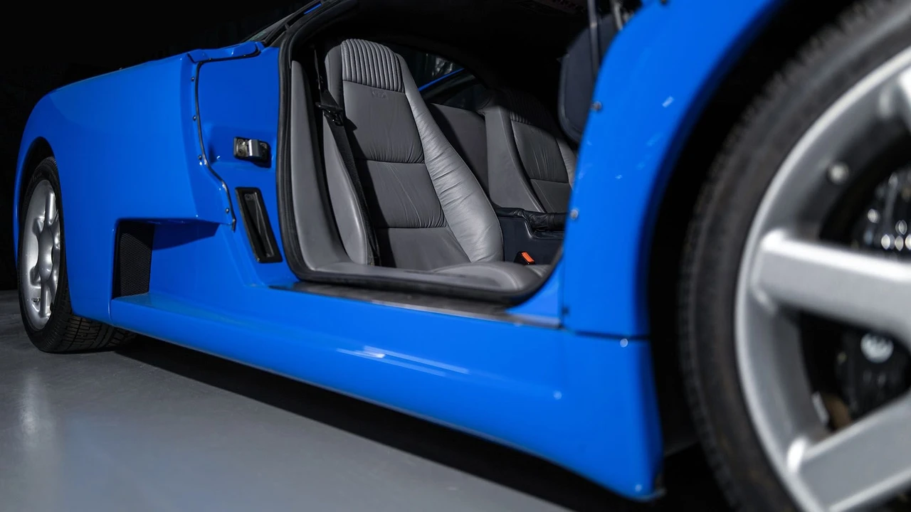 1992 Bugatti - Image 16 of 31