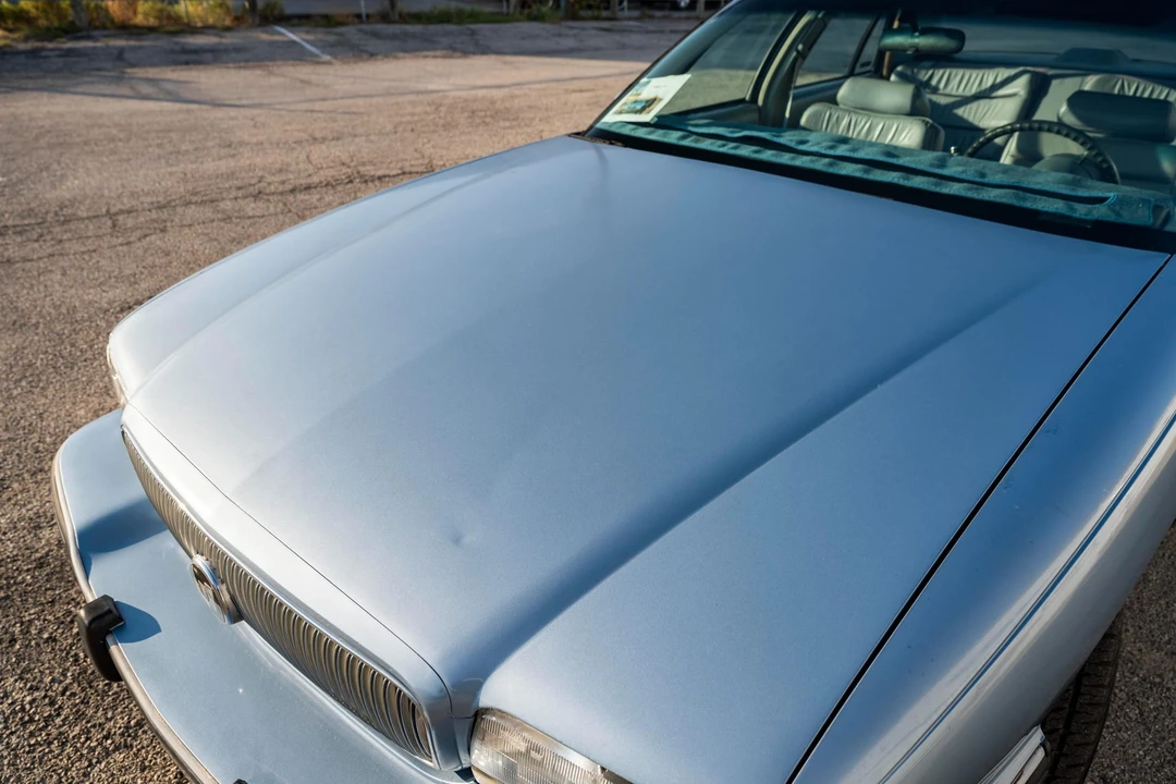 1992 Buick LeSabre - Image 22 of 31