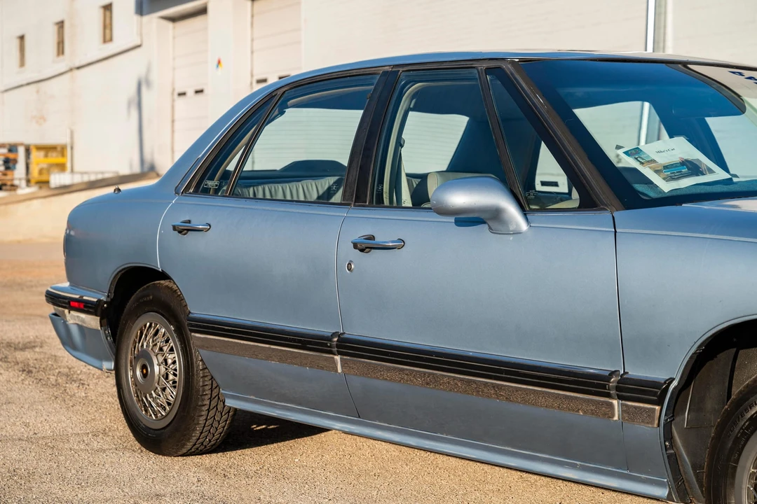 1992 Buick LeSabre - Image 31 of 31