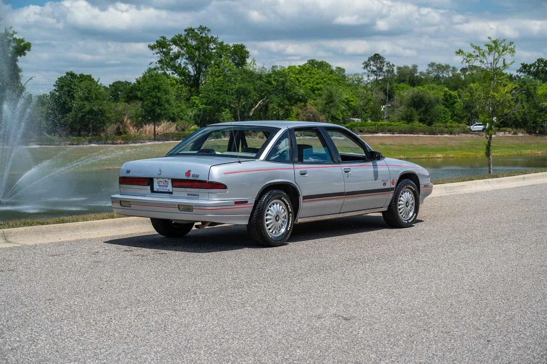 1992 Buick Regal - Image 6 of 21