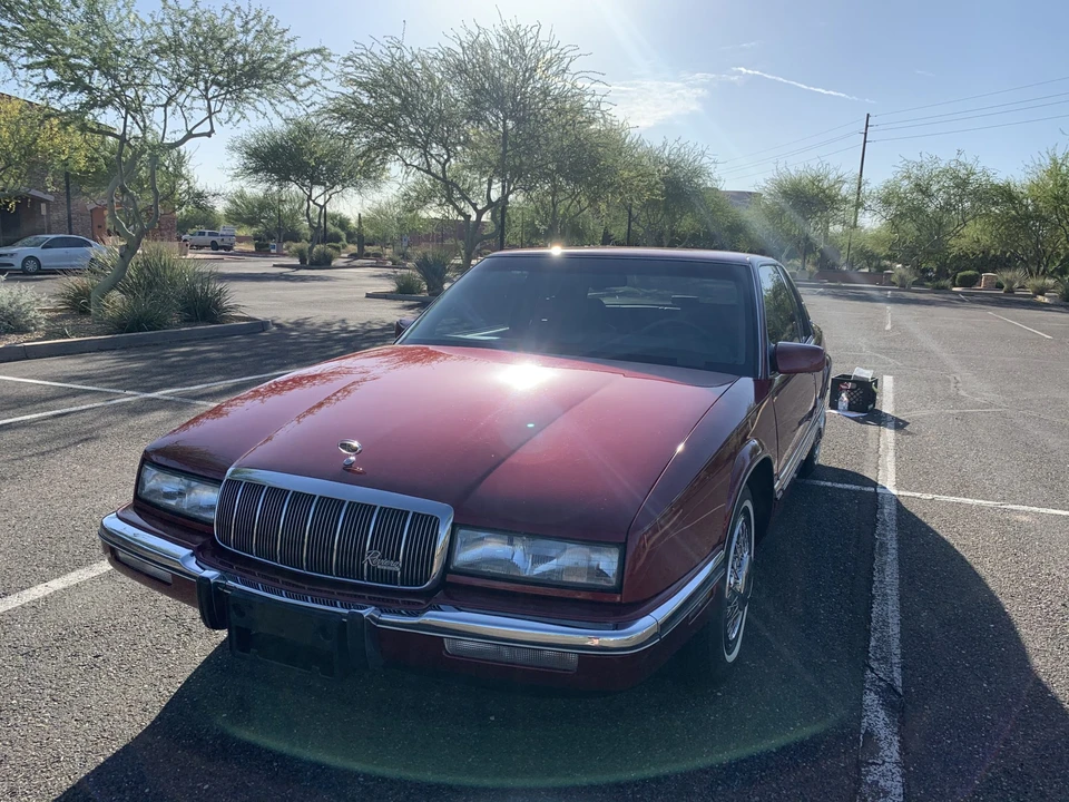 1992 Buick Riviera 4th-7th Gen - Image 14 of 31