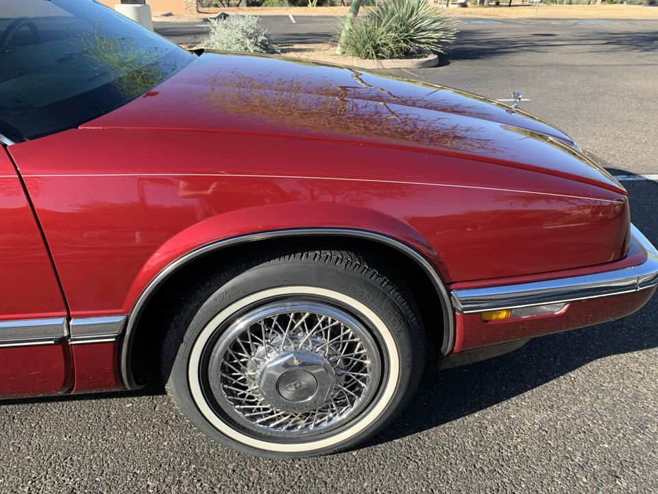 1992 Buick Riviera 4th-7th Gen - Image 23 of 31