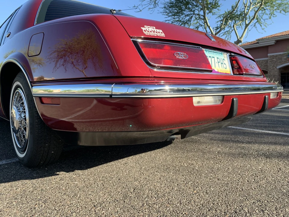 1992 Buick Riviera 4th-7th Gen - Image 28 of 31