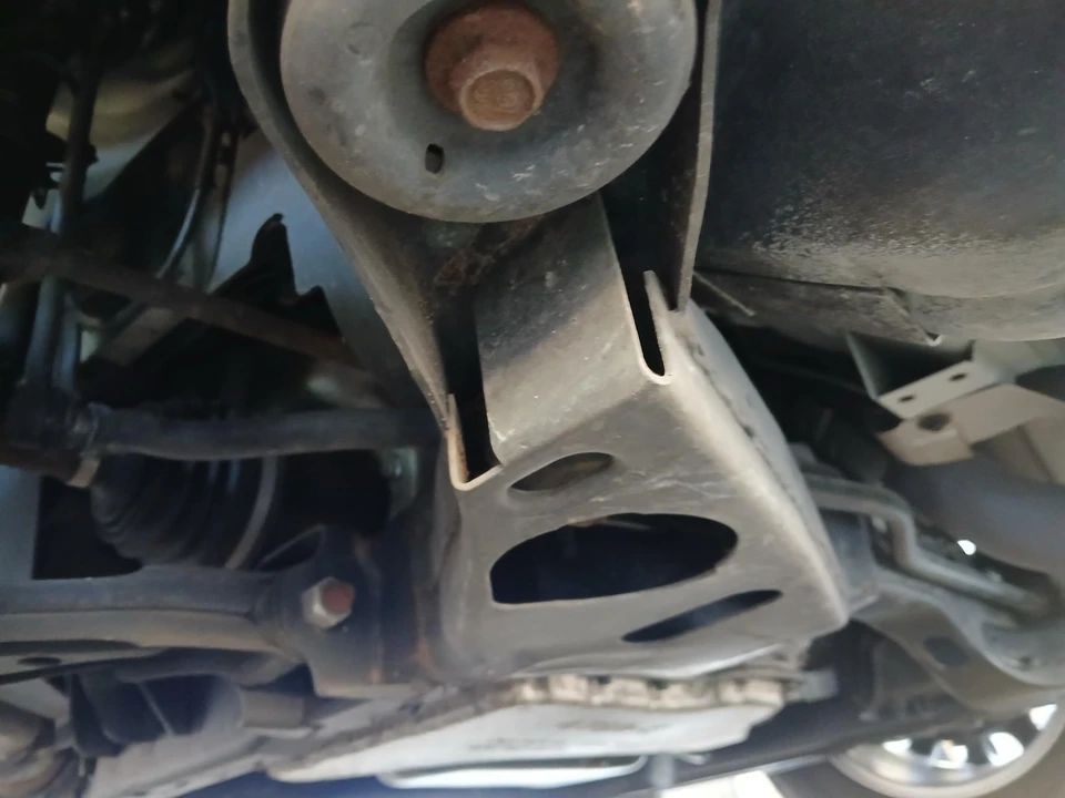 1992 Buick Riviera 4th-7th Gen - Image 13 of 21