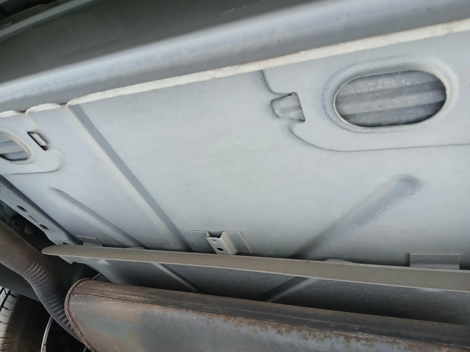 1992 Buick Riviera 4th-7th Gen - Image 17 of 21