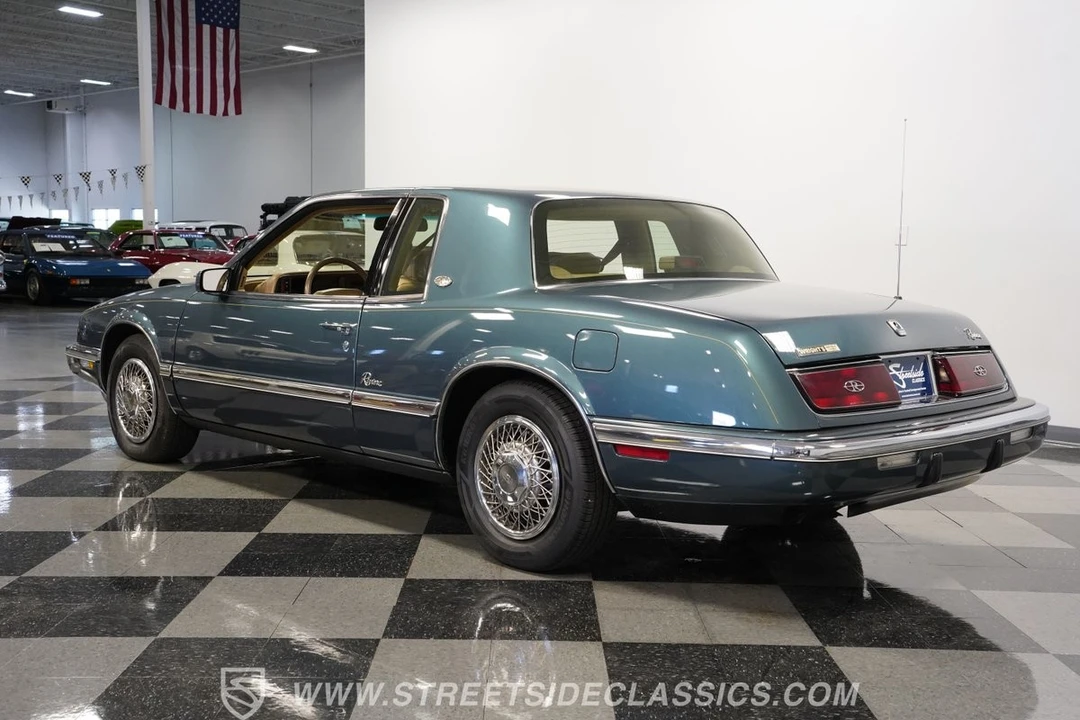1992 Buick Riviera 4th-7th Gen - Image 9 of 12