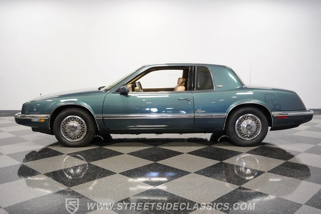 1992 Buick Riviera 4th-7th Gen - Image 7 of 12