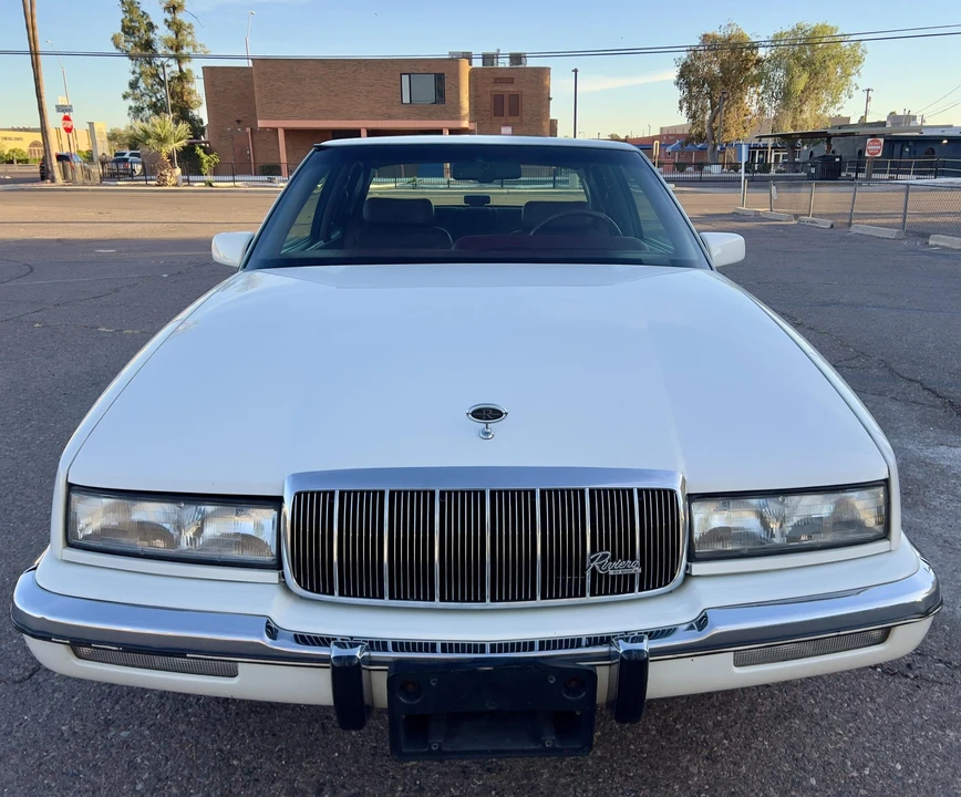 1992 Buick Riviera 4th-7th Gen - Image 14 of 31