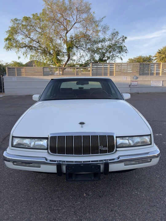 1992 Buick Riviera 4th-7th Gen - Image 13 of 31