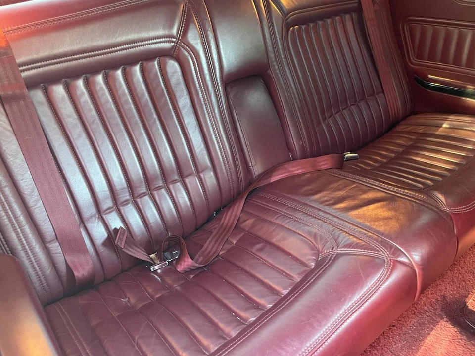 1992 Buick Riviera - Image 18 of 20