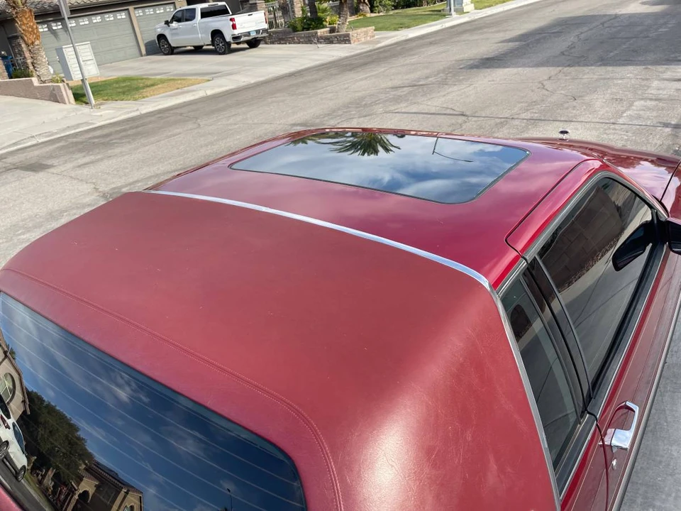 1992 Buick Riviera - Image 11 of 20