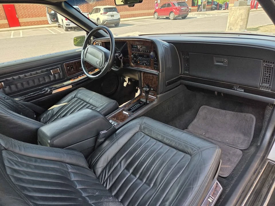 1992 Buick Riviera 4th-7th Gen - Image 10 of 14