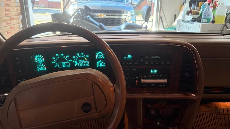 1992 Buick Riviera 4th-7th Gen - Image 3 of 18