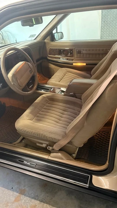 1992 Buick Riviera 4th-7th Gen - Image 5 of 18