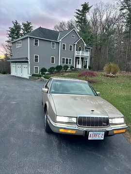 1992 Buick Riviera Coupe 2D
