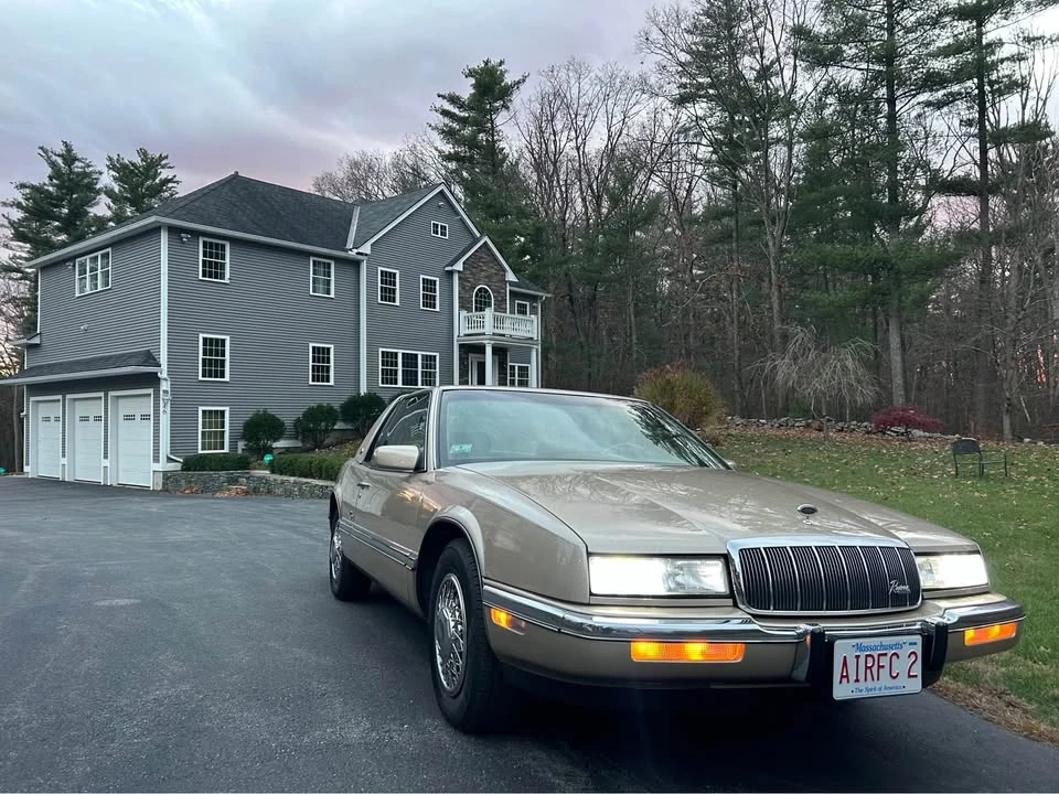 1992 Buick Riviera 4th-7th Gen - Image 11 of 18