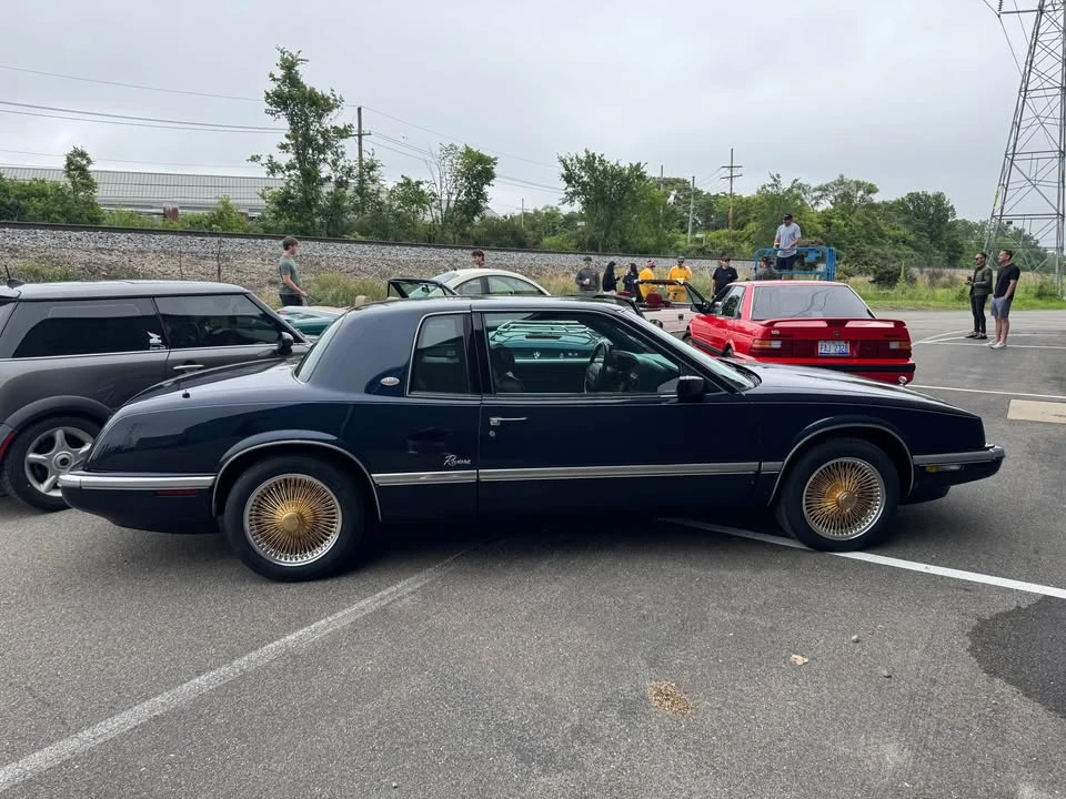 1992 Buick Riviera 4th-7th Gen - Image 2 of 10