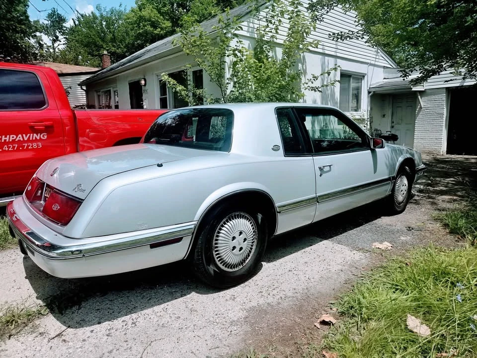 1992 Buick Riviera 4th-7th Gen - Image 16 of 16