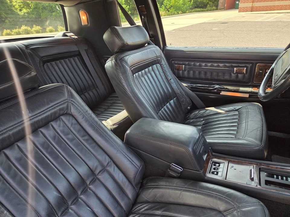 1992 Buick Riviera 4th-7th Gen - Image 13 of 16