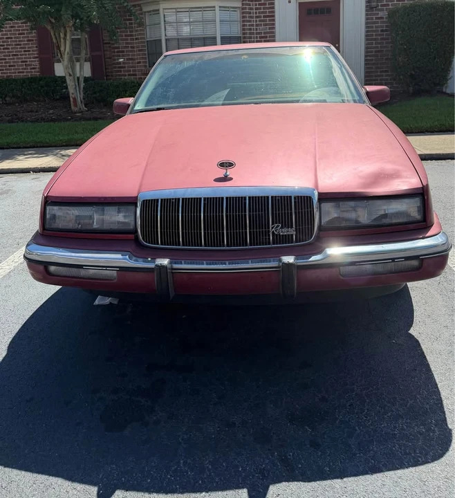 1992 Buick Riviera 4th-7th Gen - Image 2 of 13