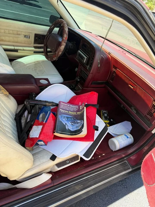 1992 Buick Riviera 4th-7th Gen - Image 8 of 13