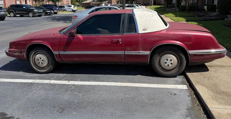 1992 Buick Riviera 4th-7th Gen - Image 2 of 13