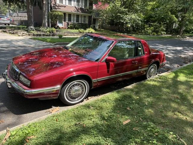 1992 Buick Riviera 4th-7th Gen - Image 2 of 13