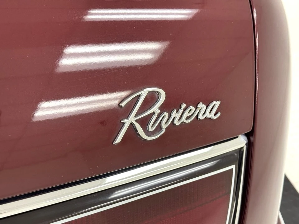 1992 Buick Riviera 4th-7th Gen - Image 18 of 21