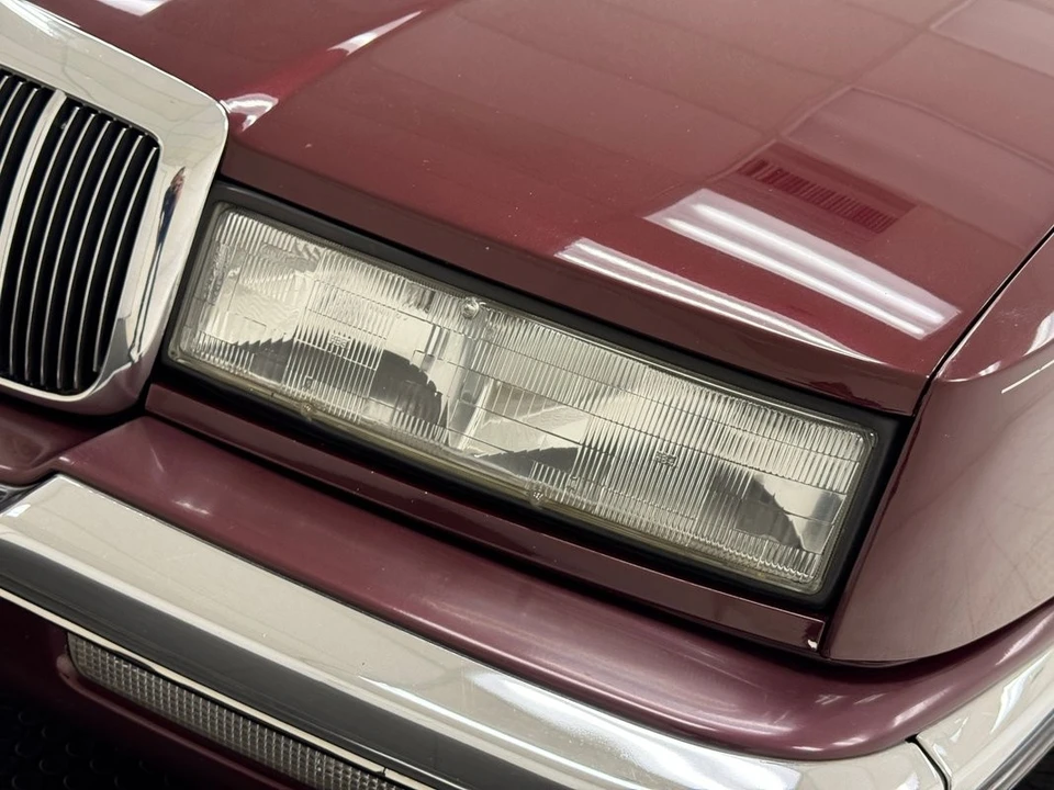 1992 Buick Riviera 4th-7th Gen - Image 10 of 12