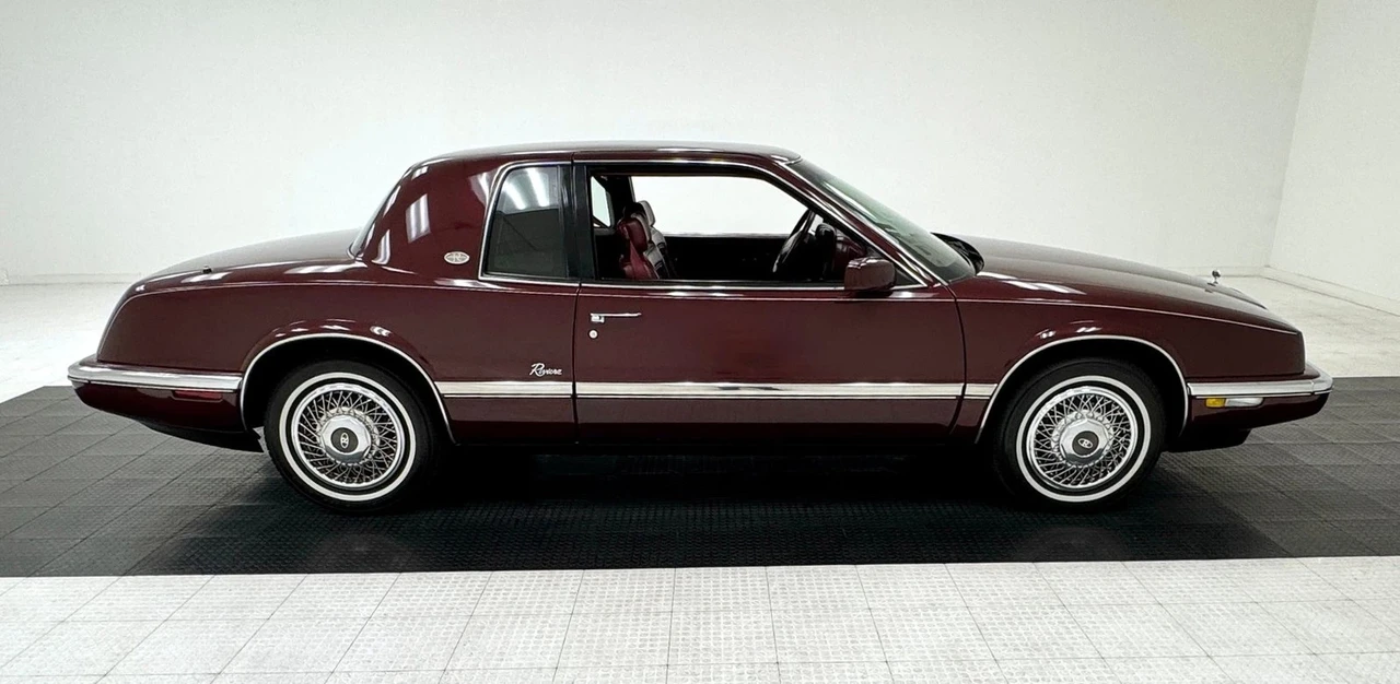 1992 Buick Riviera 4th-7th Gen - Image 6 of 12