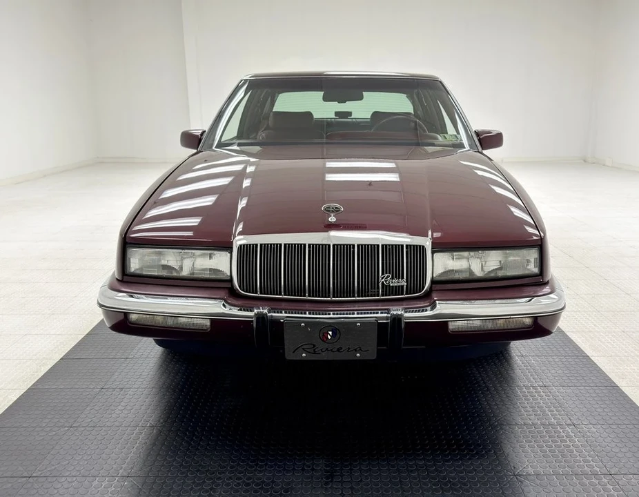 1992 Buick Riviera 4th-7th Gen - Image 8 of 12