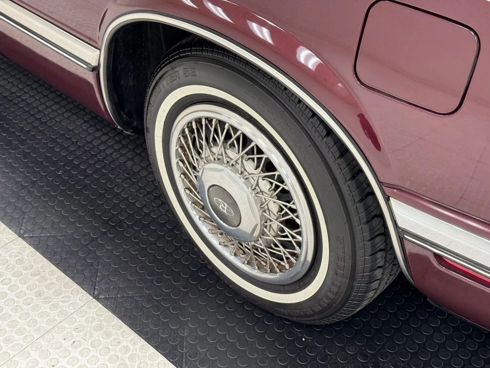 1992 Buick Riviera 4th-7th Gen - Image 16 of 21