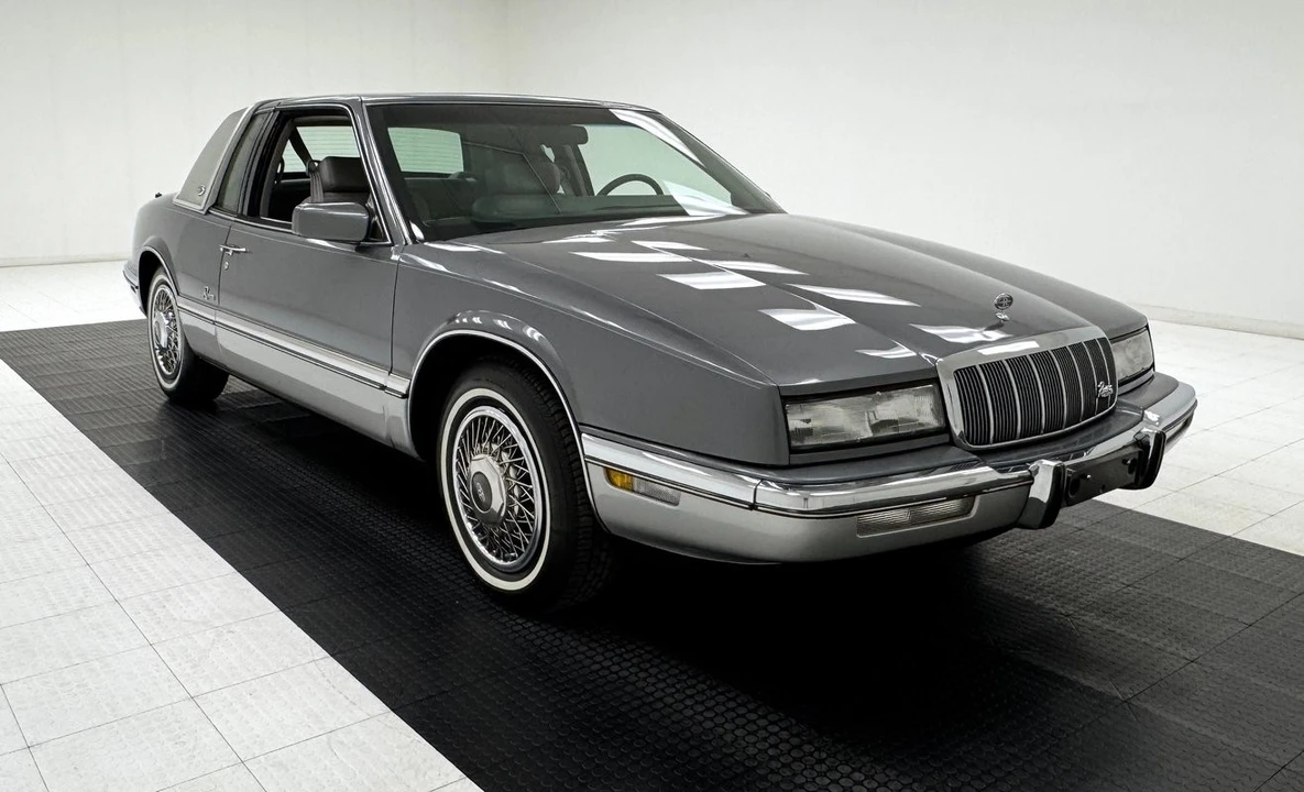 1992 Buick Riviera 4th-7th Gen - Image 7 of 12